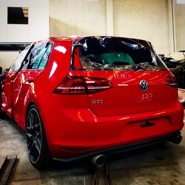 Sucata Volkswagen Golf Gti 2014 Para Retirada De Peças